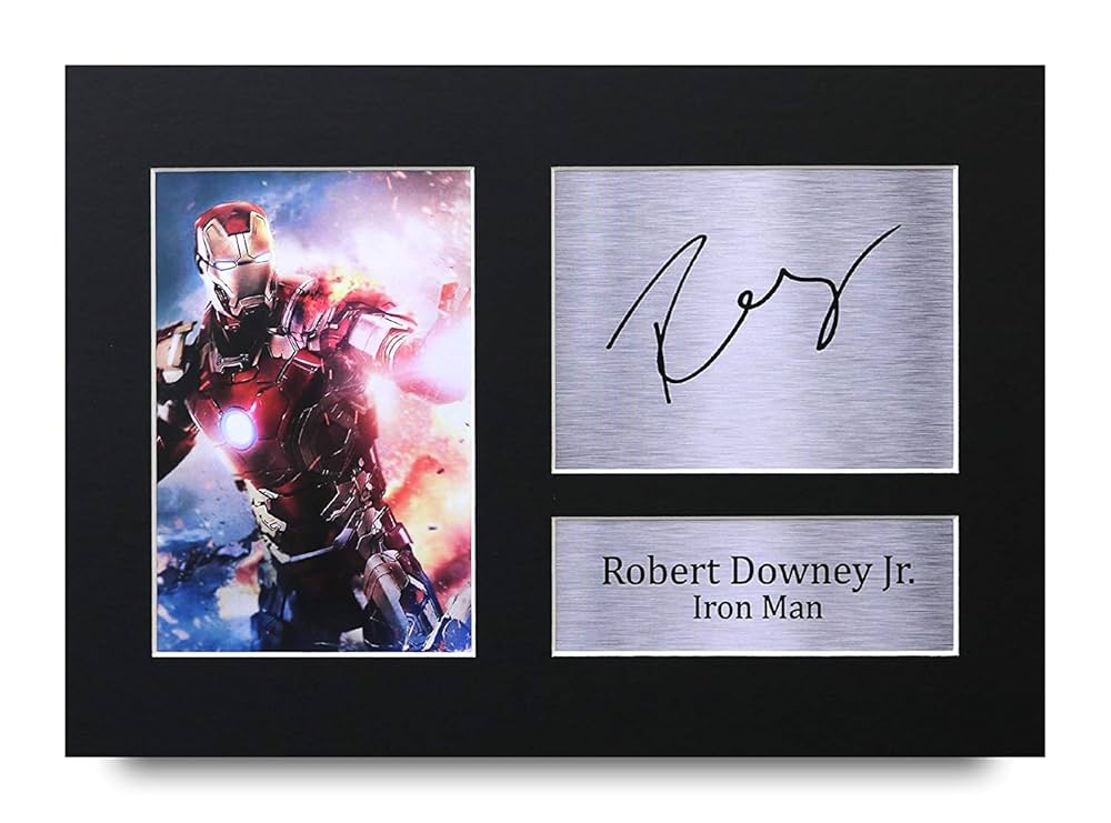 特大 アイアンマン 3 robert downey jr直筆サイン 特大 アイアンマン 3 robert downey jr直筆サイン - メルカリ